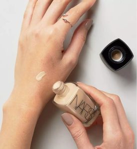 Nars Natural Radiant Longwear Foundation